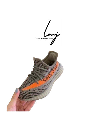 YEEZY BELUGA SNEAKERS